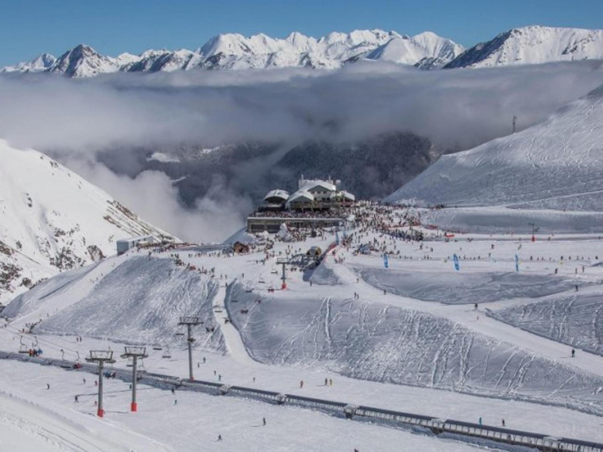 Studio Cosy Avec Balcon, Parking Et Coin Nuit Separe - 4 Couchages A Cauterets - Fr-1-234-249 Экстерьер фото